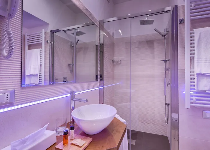 Shali Luxury Spagna 3*